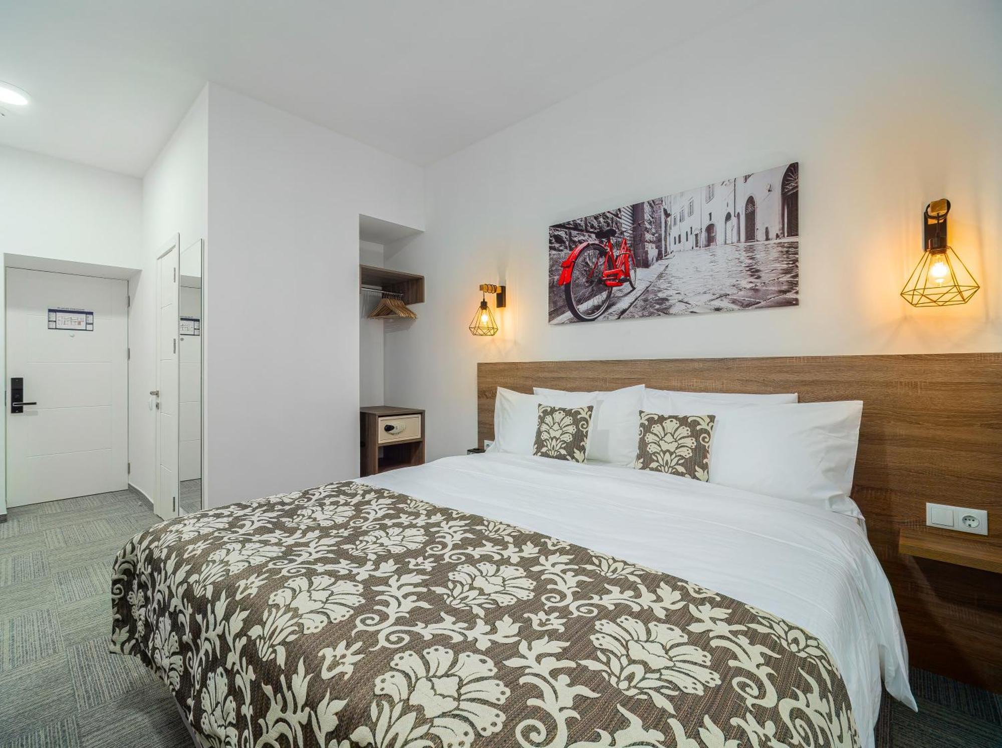 Ta Collection Hotel 4*