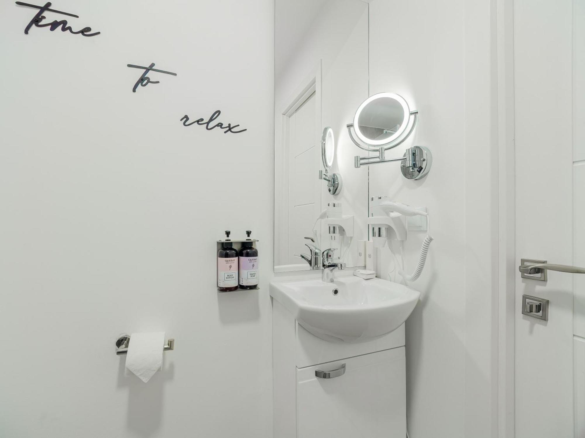 Ta Collection Hotel